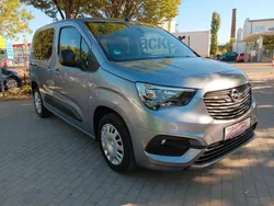 Quartz/artense grey Gebraucht 2022 Opel Combo Life Edition Van / Kleinbus | 20.200 € (Etwas zu teuer)