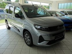 Grau Gebraucht 2024 Opel Combo Life Van / Kleinbus | 29.500 €