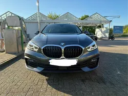 Grau Gebraucht 2021 BMW 118 Kleinwagen | 19.900 € (Guter Preis)