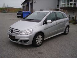Silber Gebraucht 2009 Mercedes B170 Van / Kleinbus | 1.990 € (Guter Preis)