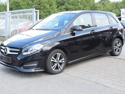 Schwarz Gebraucht 2017 Mercedes B180 Van / Kleinbus | 11.900 € (Fairer Preis)