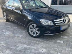 Schwarz Gebraucht 2010 Mercedes C180 Avantgarde Limousine | 11.500 €