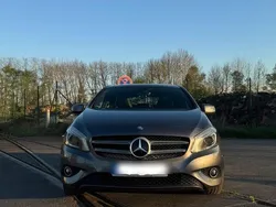Grau Gebraucht 2013 Mercedes A180 Urban Limousine | 12.590 € (Fairer Preis)