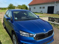 Blau Gebraucht 2023 Skoda Fabia Style Kleinwagen | 16.559 € (Superpreis)