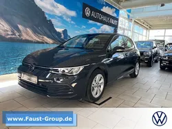 Grau Gebraucht 2024 VW Golf VIII Life Limousine | 23.950 € (Guter Preis)