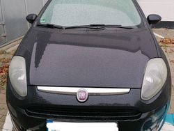 Schwarz Gebraucht 2011 Fiat Punto Evo Kleinwagen | 4.450 € (Etwas zu teuer)