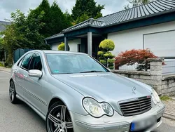 Silber Gebraucht 2004 Mercedes C30 AMG AMG Limousine | 6.880 €