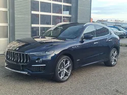 Blau Gebraucht 2020 Maserati Levante SUV | 50.799 € (Guter Preis)