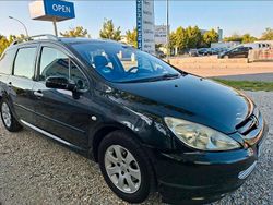 Schwarz Gebraucht 2004 Peugeot 307 Kombi | 2.650 € (Teuer)