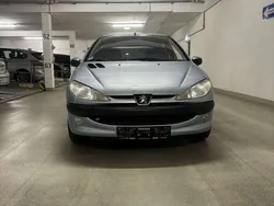 Gebraucht 2003 Peugeot 206 | 2.300 € (Teuer)