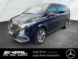 Blau Gebraucht 2022 Mercedes EQV300 Avantgarde Van / Kleinbus | 54.333 €