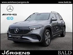 Grau metalliclack mountaingrau Gebraucht 2024 Mercedes EQB300 AMG SUV | 37.680 € (Fairer Preis)