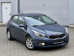 Blau Gebraucht 2014 Kia Ceed Limousine | 7.200 € (Fairer Preis)