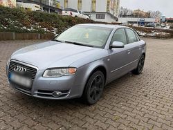 Grau Gebraucht 2005 Audi A4 Limousine | 6.000 € (Fairer Preis)