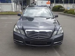 Mercedes E300