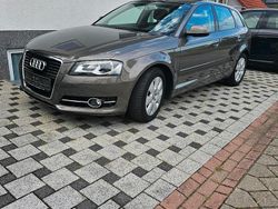 Grau Gebraucht 2012 Audi A3 Limousine | 9.800 € (Fairer Preis)