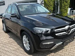 Obsidianschwarz metalliclack Gebraucht 2020 Mercedes GLE350e SUV | 43.990 € (Teuer)