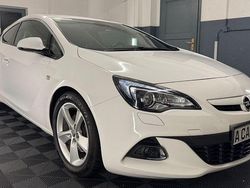 Weiß Gebraucht 2015 Opel Astra GTC Coupé | 6.990 € (Fairer Preis)