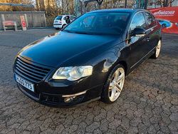 Schwarz Gebraucht 2005 VW Passat Highline Limousine | 4.000 € (Fairer Preis)