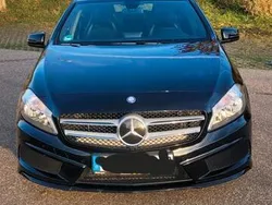 Schwarz Gebraucht 2014 Mercedes A200 AMG line Kleinwagen | 9.500 €