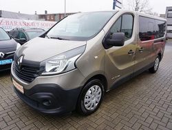 Braun Gebraucht 2015 Renault Trafic Expression Van / Kleinbus | 11.800 € (Superpreis)