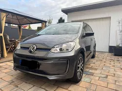 Grau Gebraucht 2022 VW e-up! Style Kleinwagen | 15.999 € (Fairer Preis)