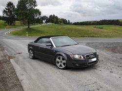 Grau Gebraucht 2006 Audi Cabriolet S-Line Cabrio | 2.999 €