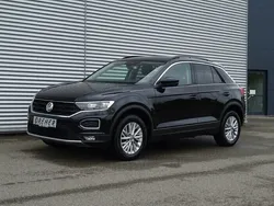Deep black perleffekt Gebraucht 2018 VW T-Roc Style SUV | 18.980 € (Fairer Preis)