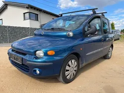 Blau Gebraucht 2002 Fiat Multipla Van / Kleinbus | 800 €