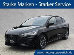Agate black metallic Gebraucht 2024 Ford Focus ST-Line Kleinwagen | 26.990 € (Fairer Preis)