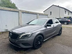 Grau Gebraucht 2015 Mercedes A220 Urban Limousine | 14.900 € (Fairer Preis)