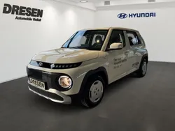 Beige Gebraucht 2025 Hyundai Inster Select Kleinwagen | 22.970 € (Fairer Preis)