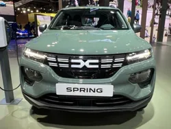 Neu 2024 Dacia Spring Essentiel Kleinwagen | 12.999 € (Superpreis)