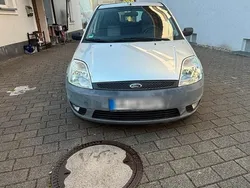 Silber Gebraucht 2006 Ford Fiesta Kleinwagen | 1.399 € (Guter Preis)