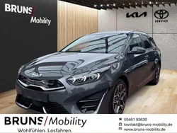 Grau Gebraucht 2024 Kia Ceed Sportswagon Platinum Kombi | 26.890 € (Fairer Preis)
