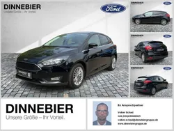 Schwarz (metallic) Gebraucht 2018 Ford Focus Cool & Connect Limousine | 14.290 € (Fairer Preis)