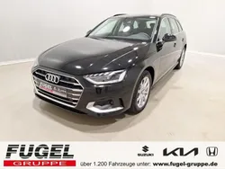 Mythosschwarz metallic Gebraucht 2023 Audi A4 Advanced Kombi | 28.999 € (Guter Preis)