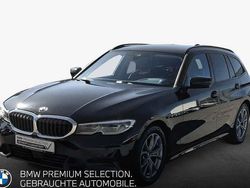 Schwarz Gebraucht 2022 BMW 318 Sport Line Kombi | 26.870 € (Fairer Preis)