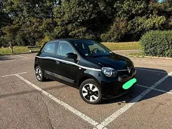 Schwarz Gebraucht 2018 Renault Twingo LIMITED Kleinwagen | 7.800 € (Fairer Preis)