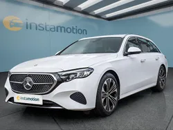 Weiß Gebraucht 2024 Mercedes E220 Kombi | 44.849 € (Superpreis)