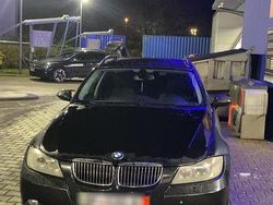 Schwarz Gebraucht 2008 BMW 325 Kombi | 3.700 € (Etwas zu teuer)