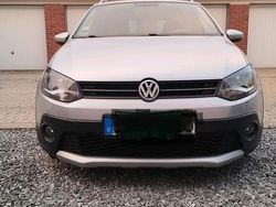 Grau Gebraucht 2011 VW Polo Cross Kleinwagen | 7.900 € (Teuer)