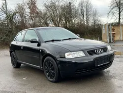 Schwarz Gebraucht 2000 Audi A3 Ambition Limousine | 1.950 € (Etwas zu teuer)