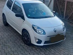 Weiß Gebraucht 2011 Renault Twingo Kleinwagen | 3.900 € (Fairer Preis)