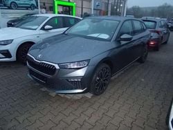 Graphitegrau metallic Neu 2025 Skoda Scala Drive Kleinwagen | 27.990 € (Fairer Preis)