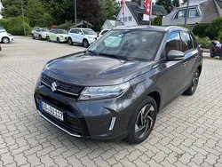 Mineral gray Gebraucht 2024 Suzuki Vitara Comfort+ SUV | 23.190 € (Superpreis)