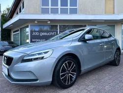 Silber Gebraucht 2018 Volvo V40 Kombi | 14.500 € (Fairer Preis)