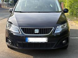 Schwarz Gebraucht 2014 Seat Alhambra Van / Kleinbus | 11.800 € (Fairer Preis)