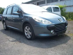 Grau Gebraucht 2007 Peugeot 307 Kombi | 1.900 € (Fairer Preis)