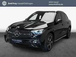 Schwarz obsidianschwarz metallic metallic Gebraucht 2024 Mercedes GLC220 Advanced Plus SUV | 59.400 € (Guter Preis)